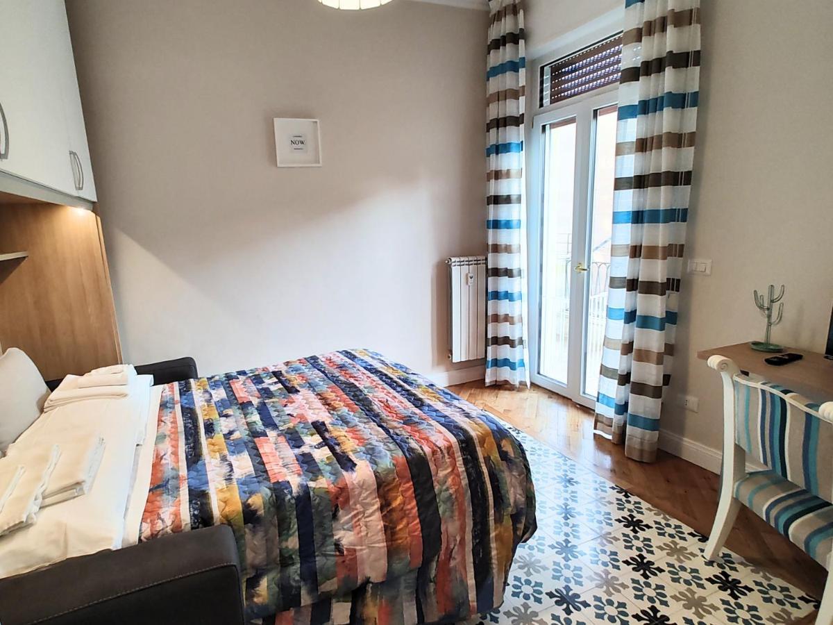 Luxury Apartment By Palazzo Senesi Rome Bagian luar foto