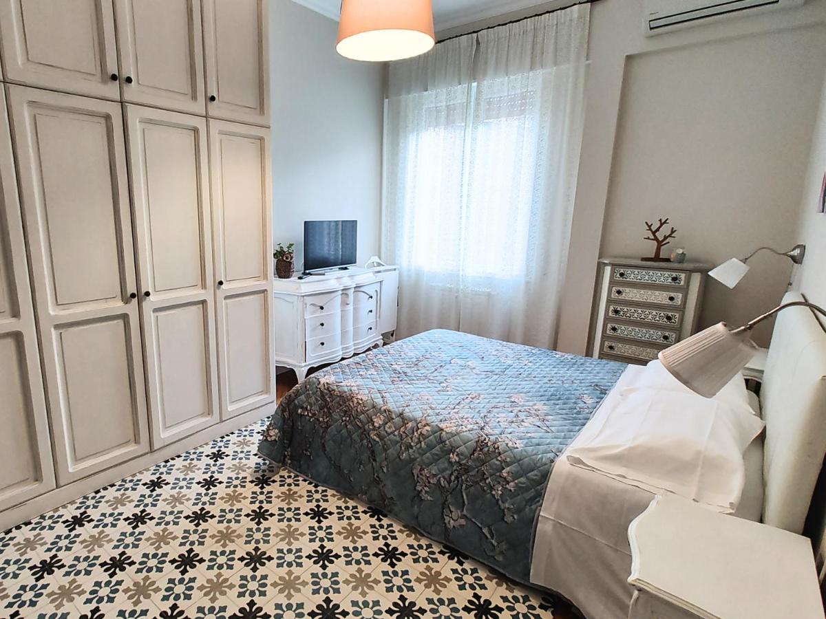 Luxury Apartment By Palazzo Senesi Rome Bagian luar foto