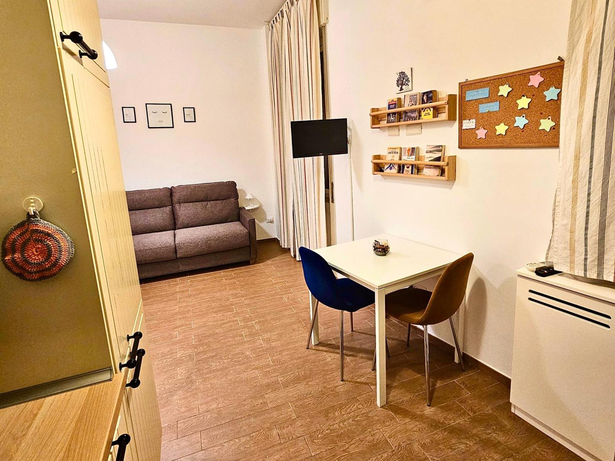 Luxury Apartment By Palazzo Senesi Rome Bagian luar foto